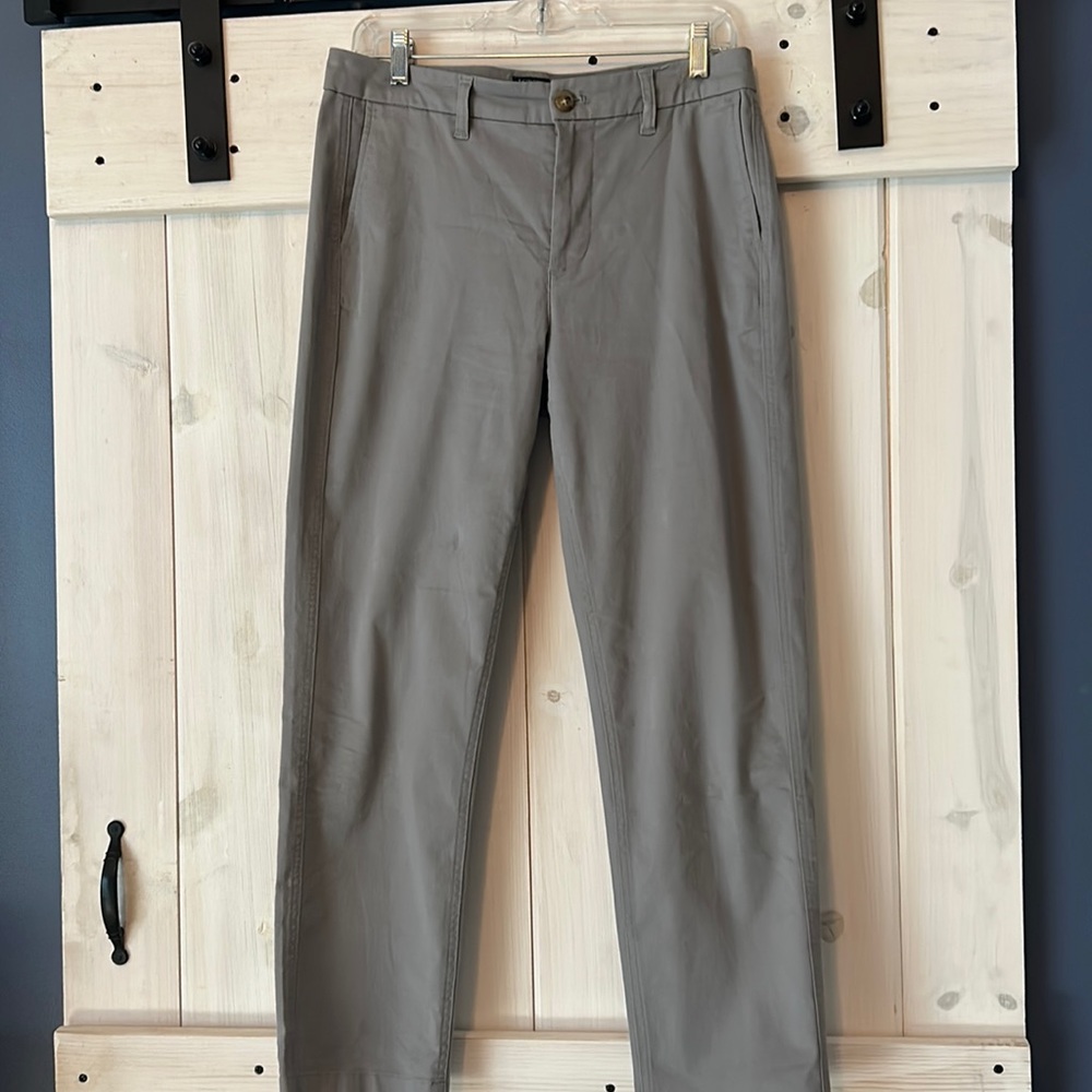 J Crew High Rise Girlfriend Chinos size 6